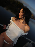 Banshee top white