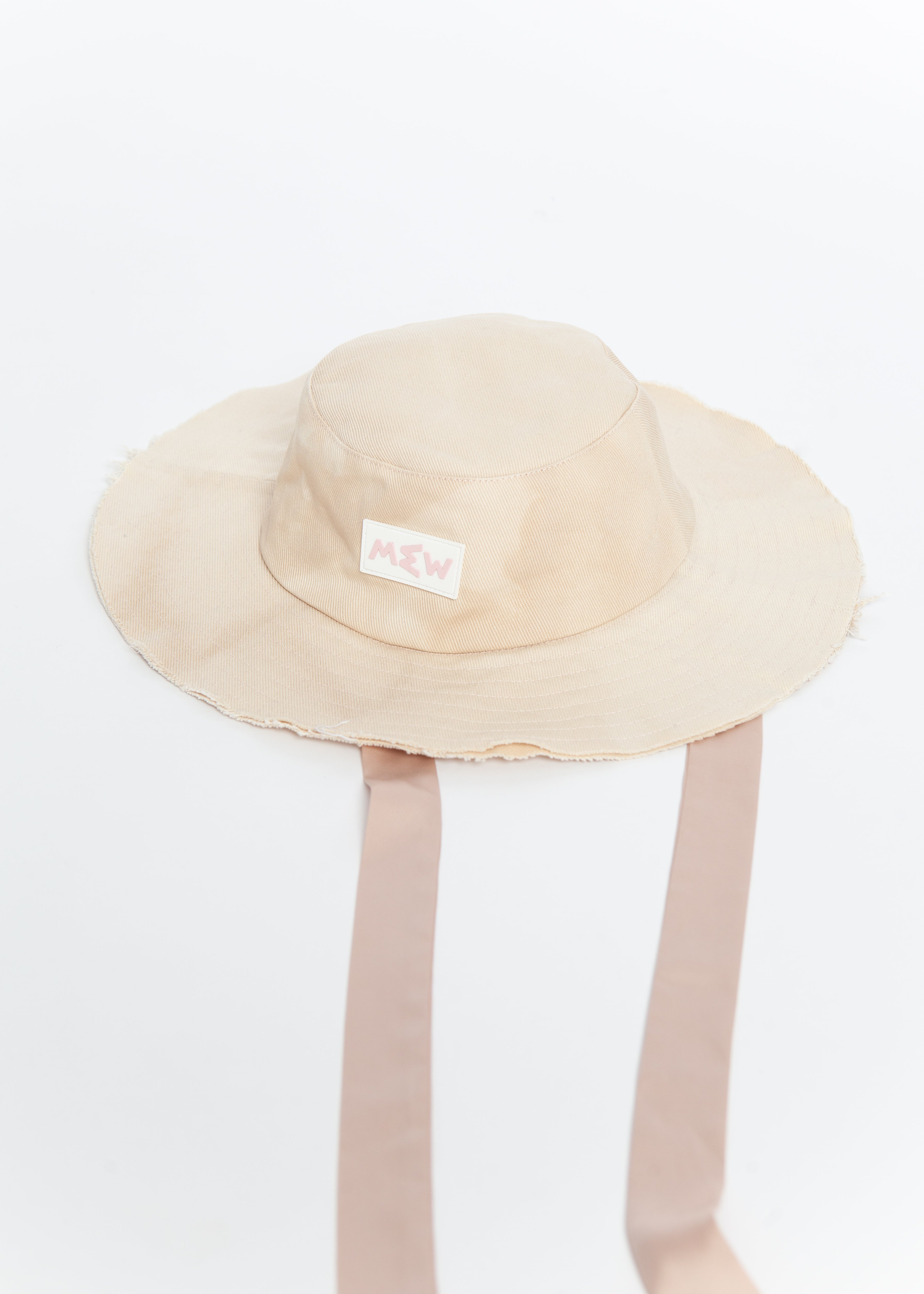 Tea MEW beach bucket hat